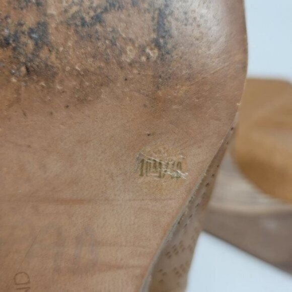 Lucky Brand | Risza Perforated Wedge Peep Toe Leather Sandals Tan Brown - Picture 12 of 13